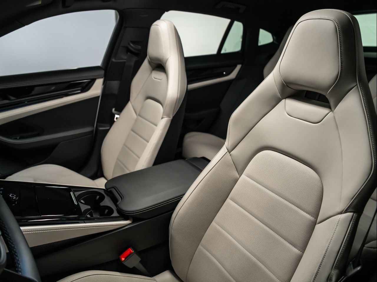 2026 Porsche Panamera 4 E-Hybrid Santa Clarita CA