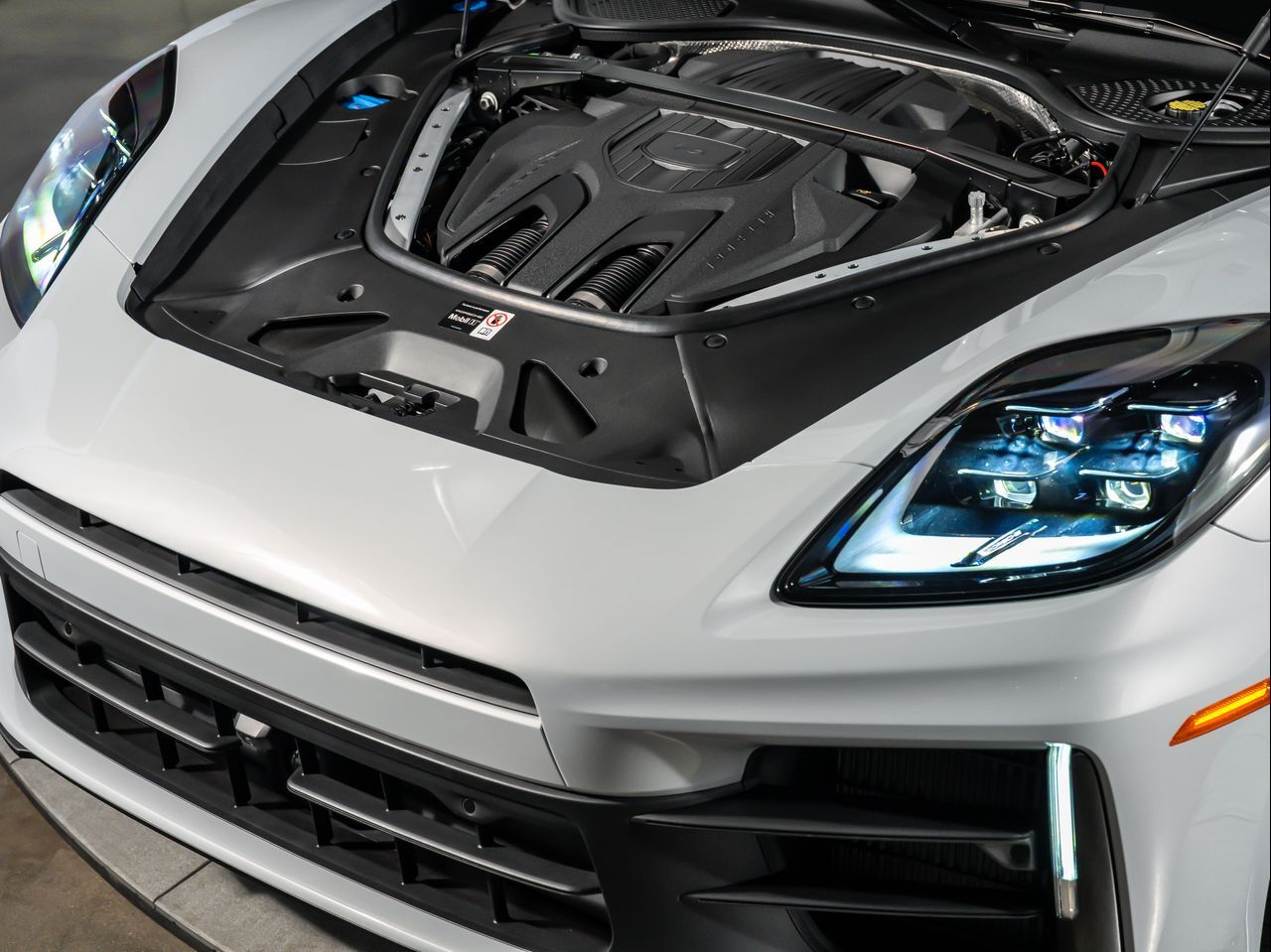 2026 Porsche Panamera 4 E-Hybrid Santa Clarita CA