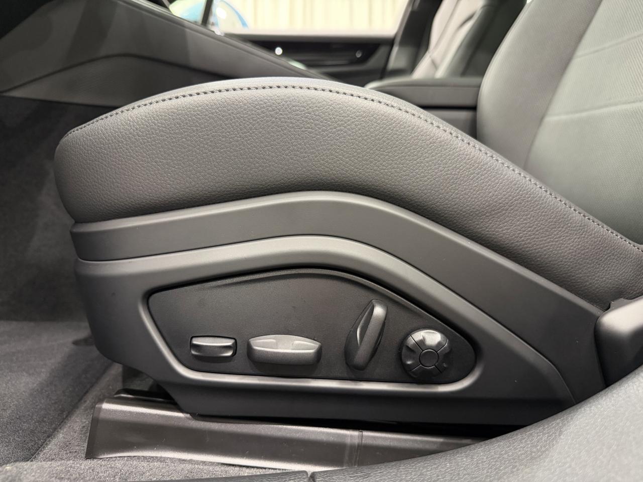 2026 Porsche Panamera 4 Newark DE