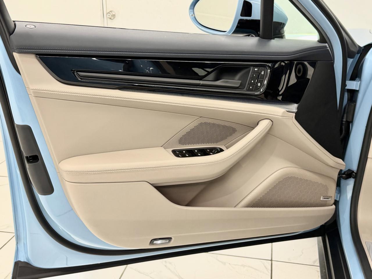 2026 Porsche Panamera 4 Newark DE