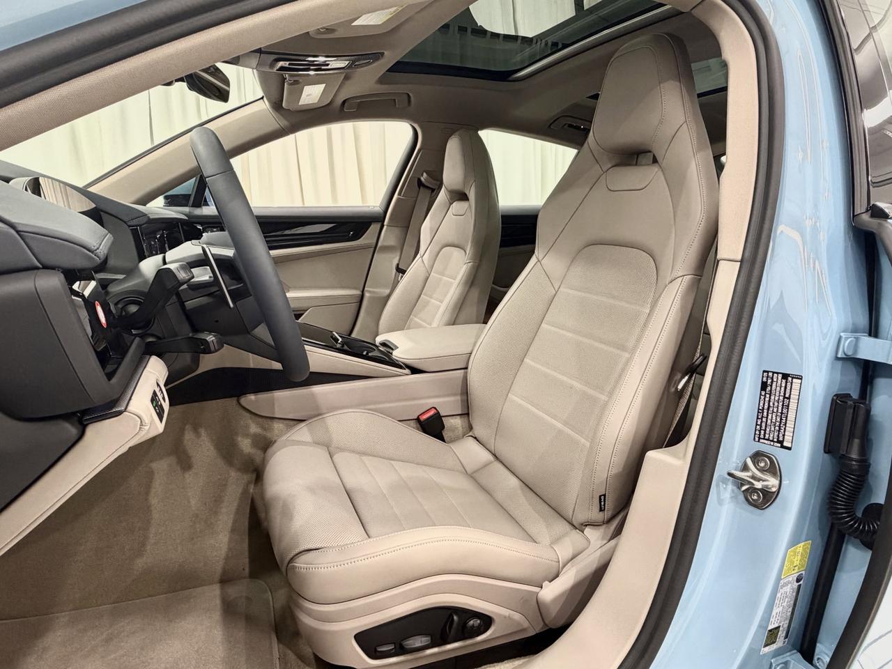 2026 Porsche Panamera 4 Newark DE