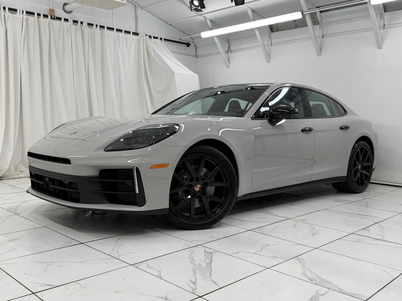 2026 Porsche Panamera 4