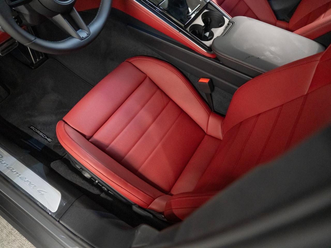 2026 Porsche Panamera 4 Pompano Beach FL
