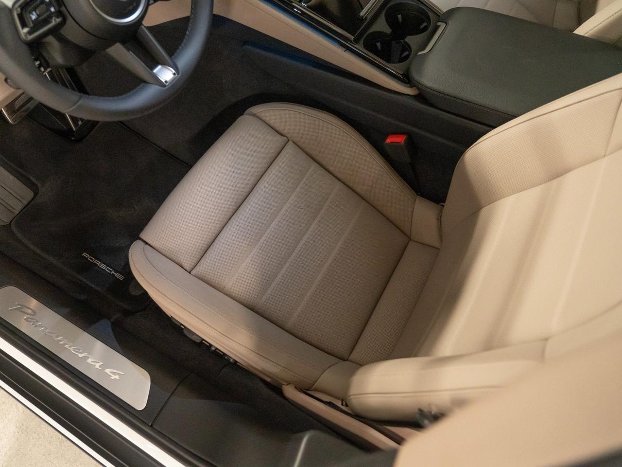 2026 Porsche Panamera 4 Pompano Beach FL