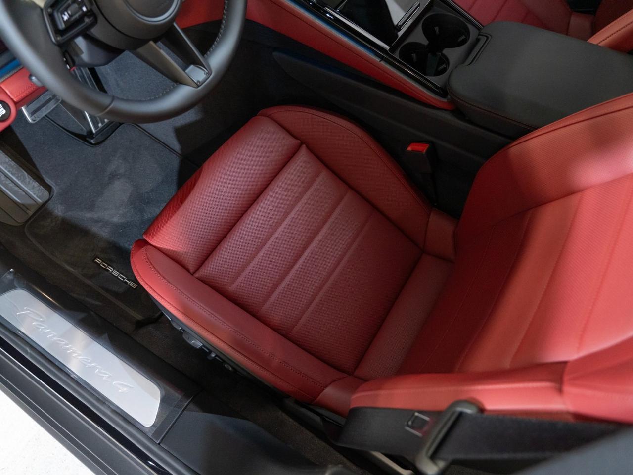 2026 Porsche Panamera 4 Pompano Beach FL