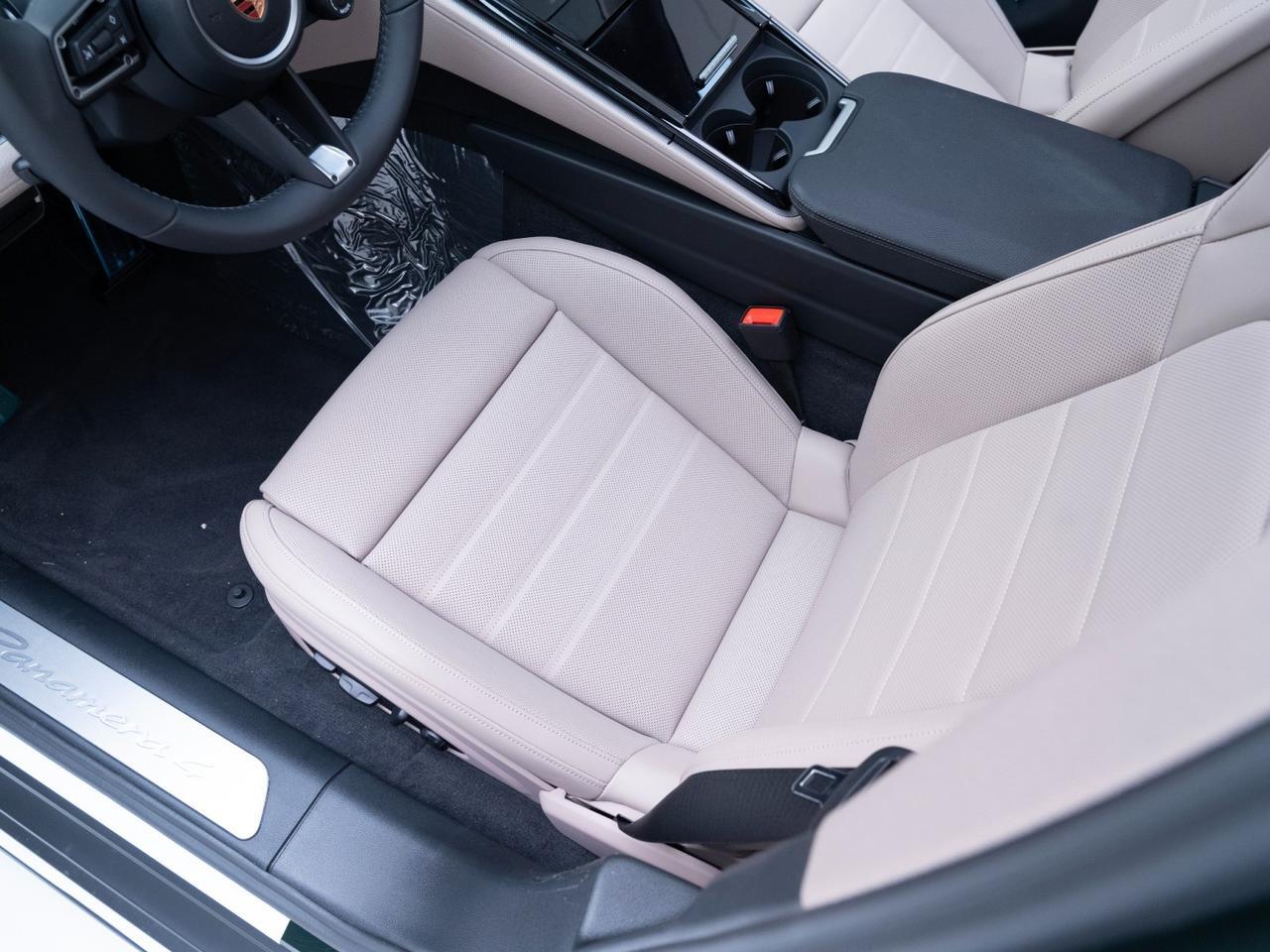 2026 Porsche Panamera 4 Pompano Beach FL