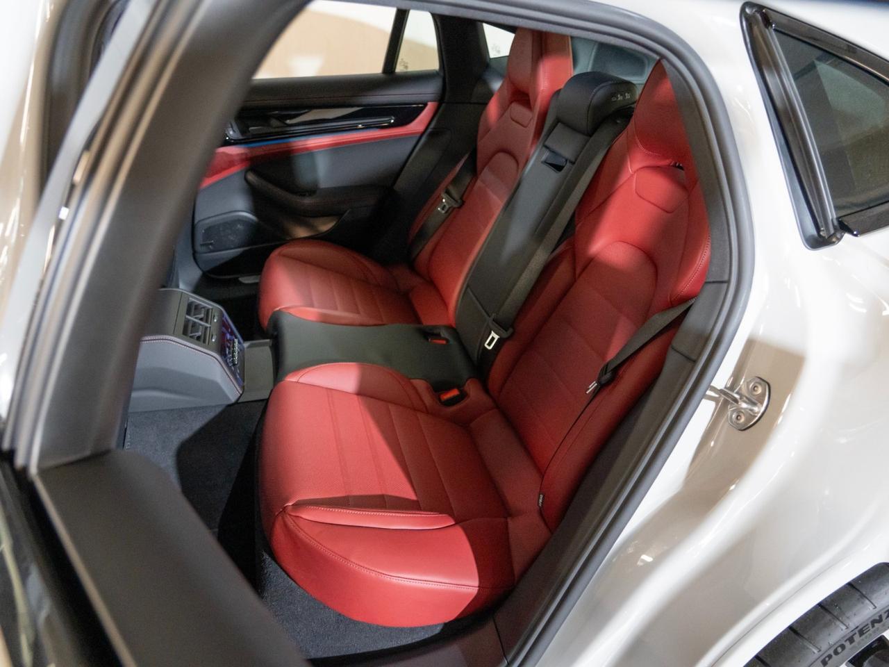 2026 Porsche Panamera 4 Pompano Beach FL
