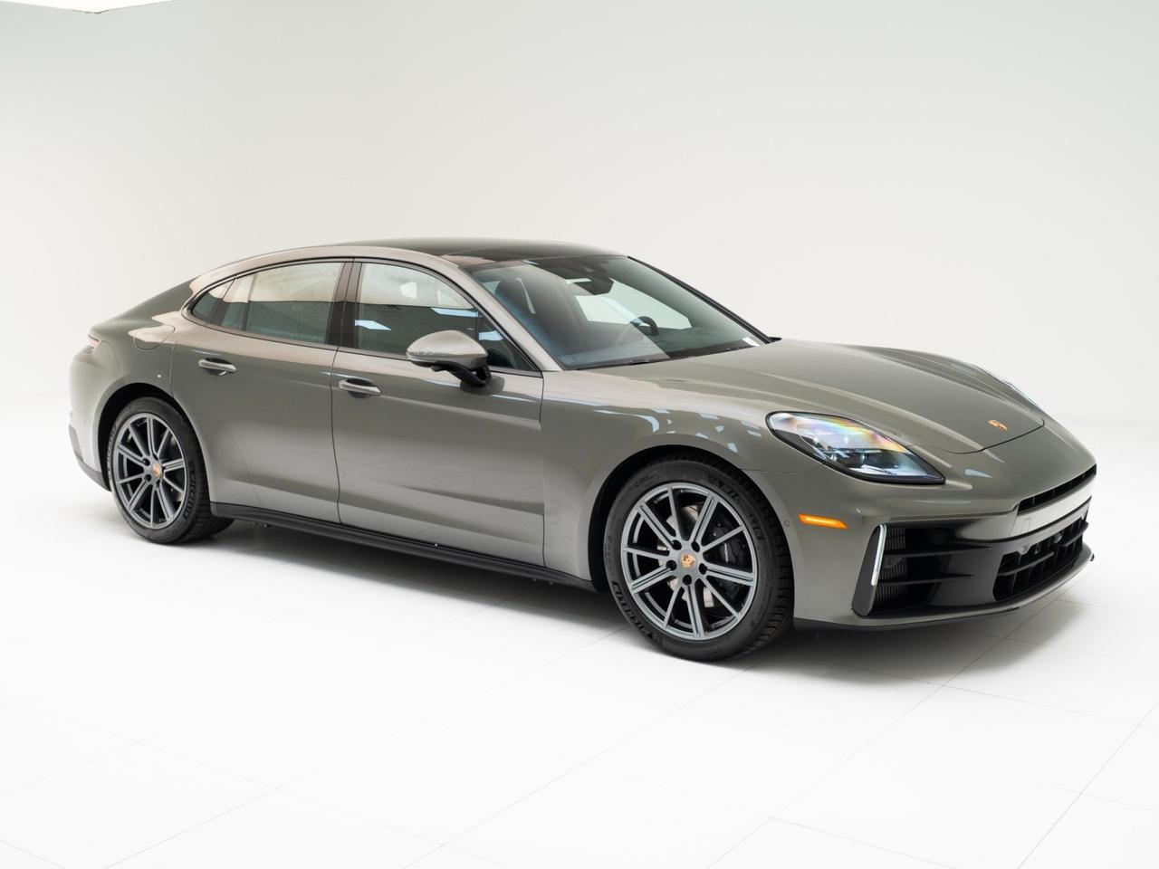 2026 Porsche Panamera 4 Pompano Beach FL