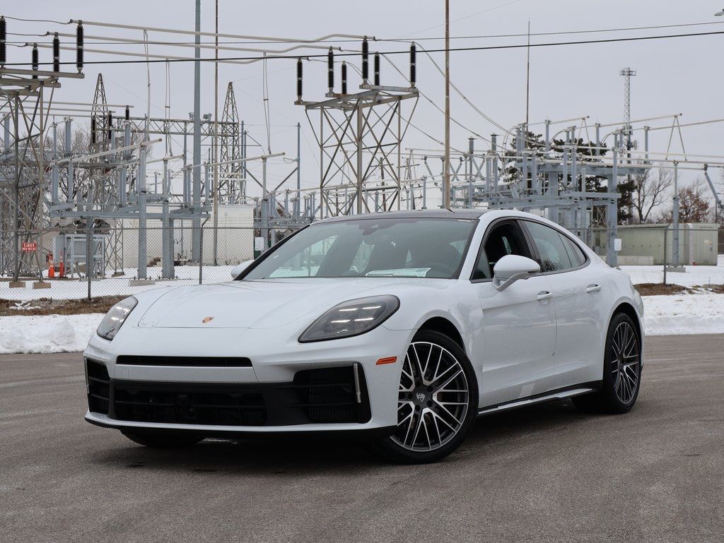 2026 Porsche Panamera 4