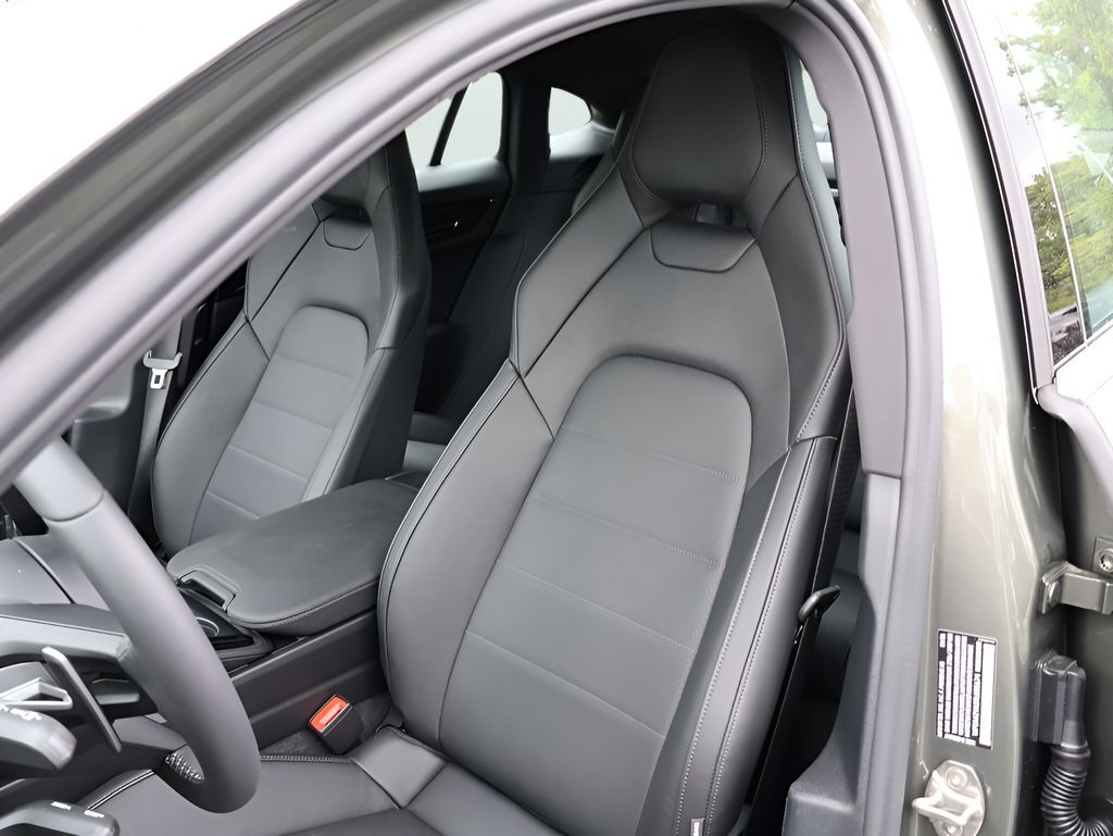 2026 Porsche Panamera 4 San Clemente CA