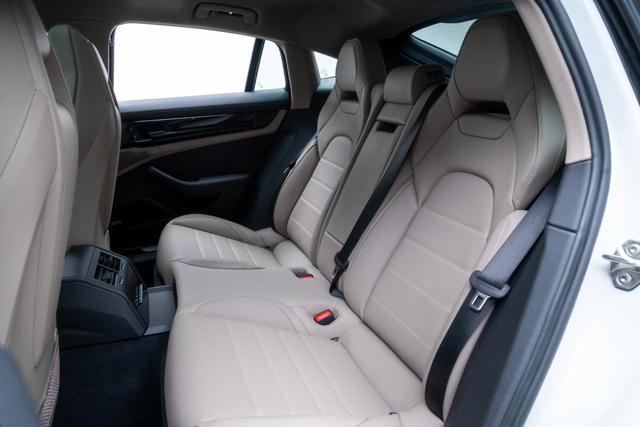 2026 Porsche Panamera E-Hybrid 4 1 Owner / Premium Package / Bose Audio Portland OR