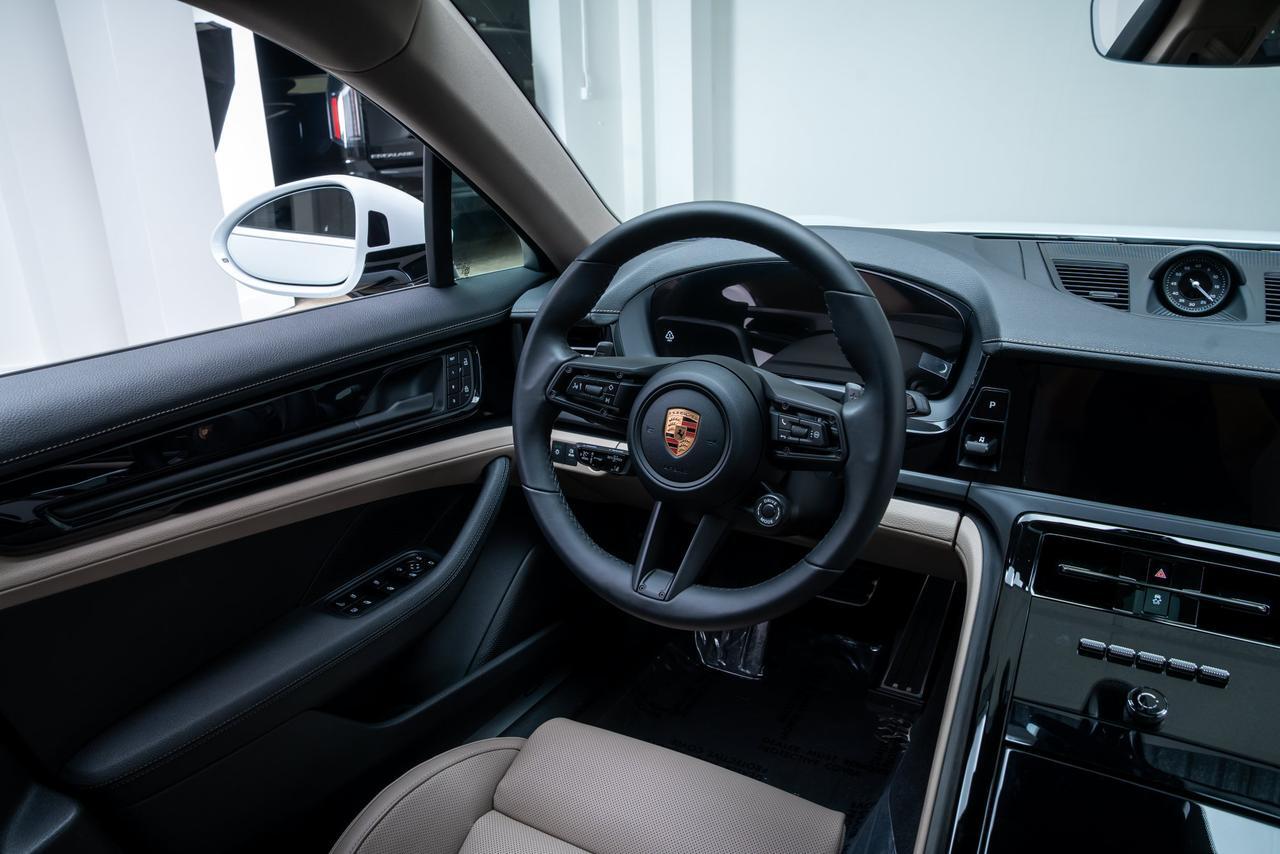 2026 Porsche Panamera E-Hybrid 4 1 Owner / Premium Package / Bose Audio Portland OR