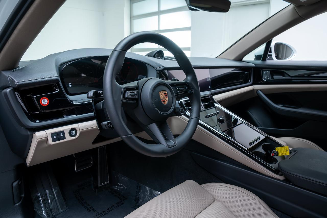 2026 Porsche Panamera E-Hybrid 4 1 Owner / Premium Package / Bose Audio Portland OR