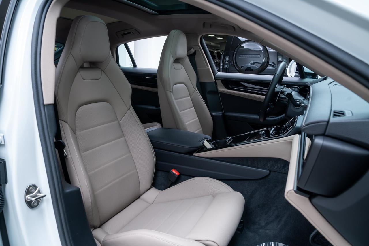 2026 Porsche Panamera E-Hybrid 4 1 Owner / Premium Package / Bose Audio Portland OR