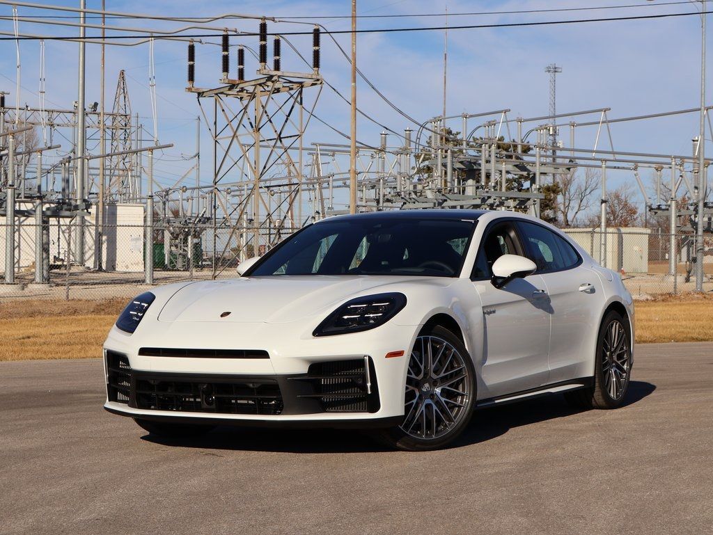 2026 Porsche Panamera E-Hybrid