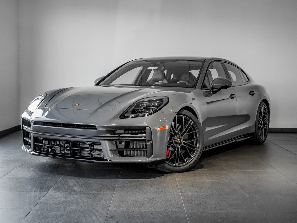 2026 Porsche Panamera GTS