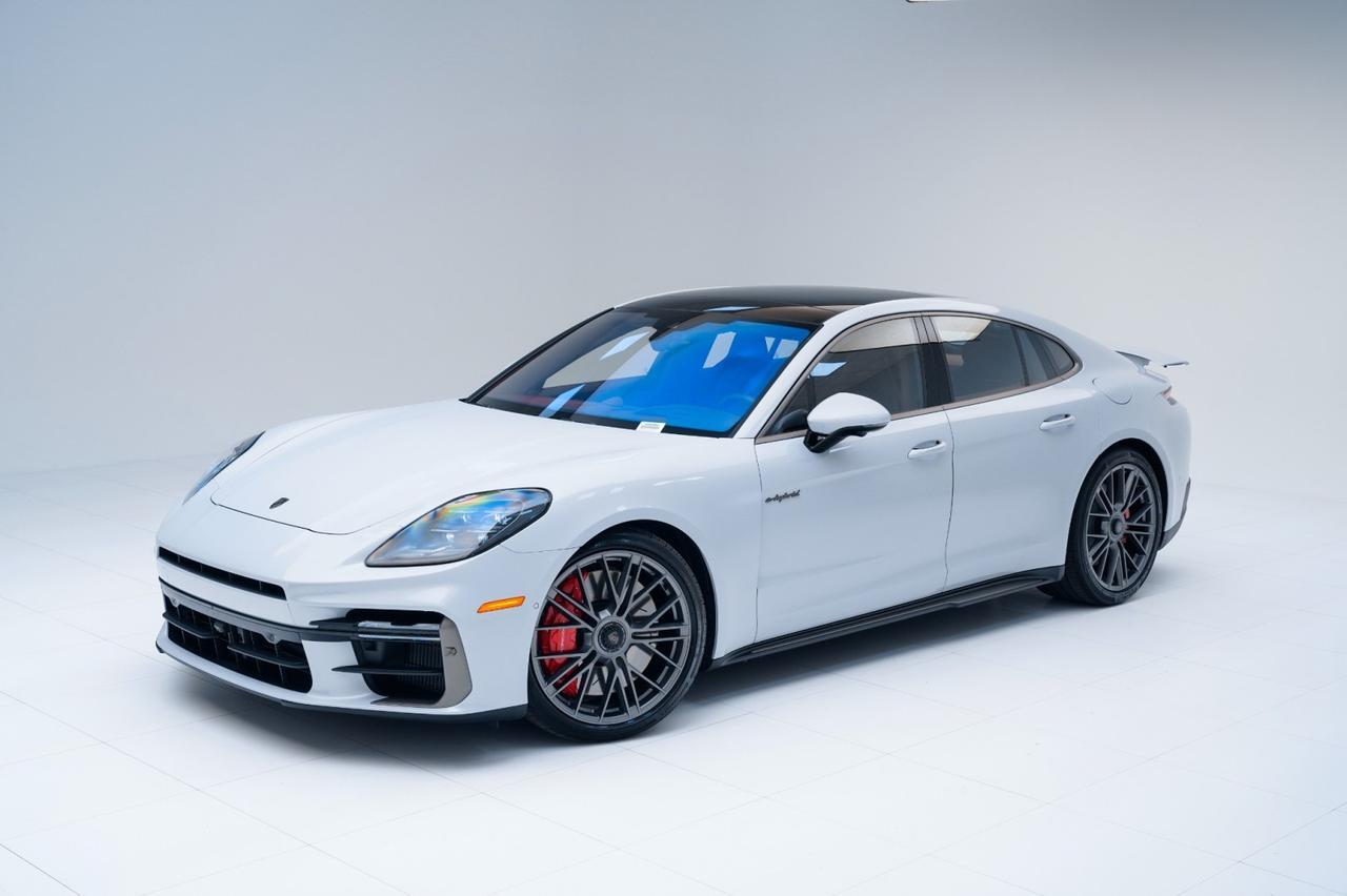 2026 Porsche Panamera Turbo E-Hybrid