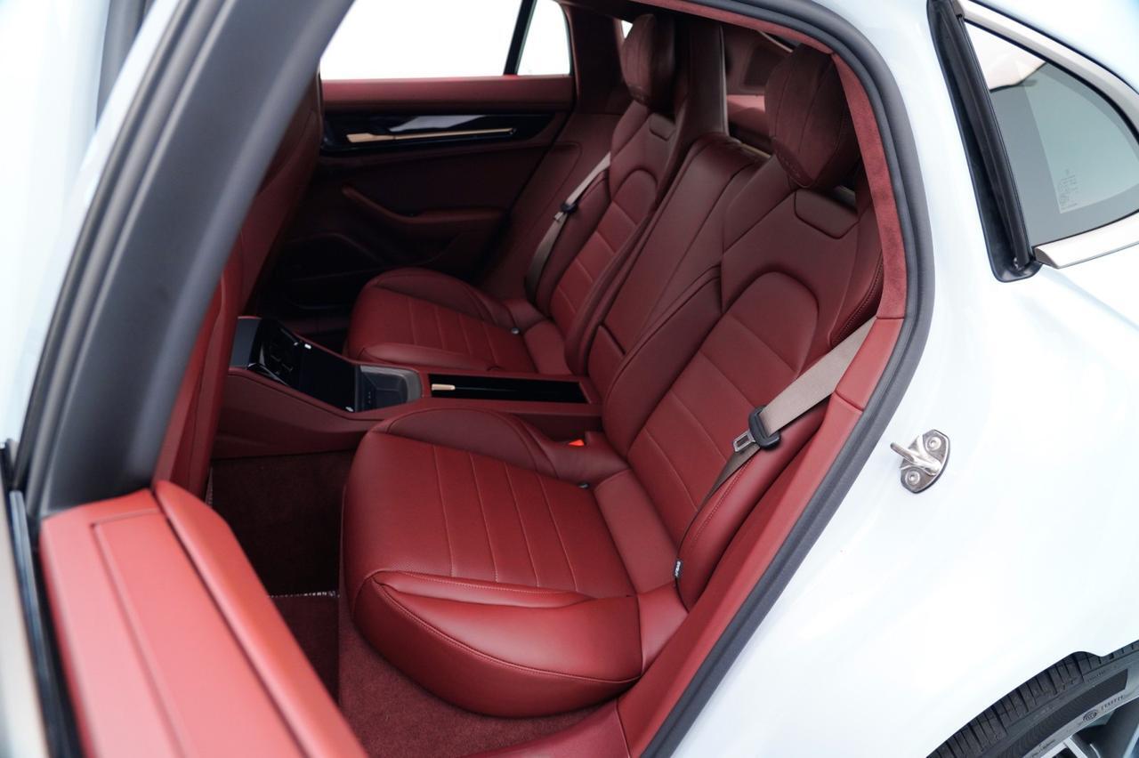 2026 Porsche Panamera Turbo E-Hybrid Pompano Beach FL