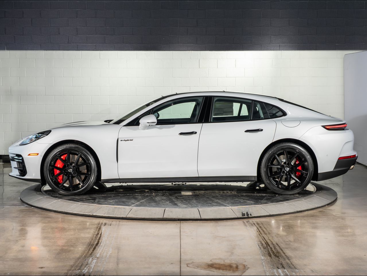 2026 Porsche Panamera Turbo E-Hybrid Santa Clarita CA