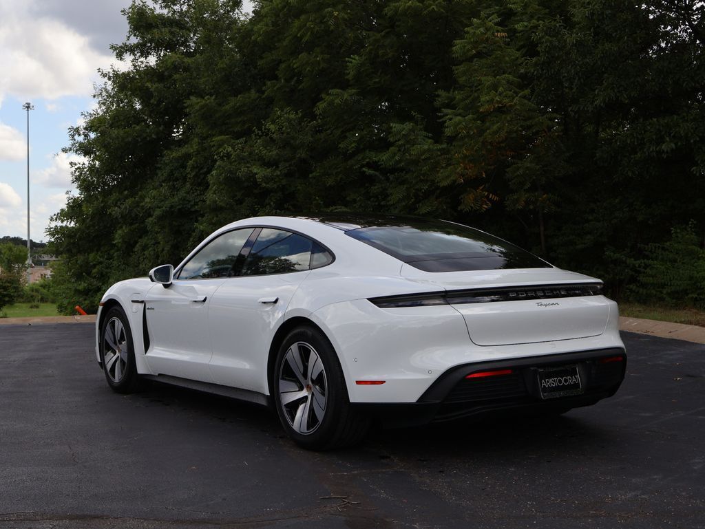 2026 Porsche Taycan