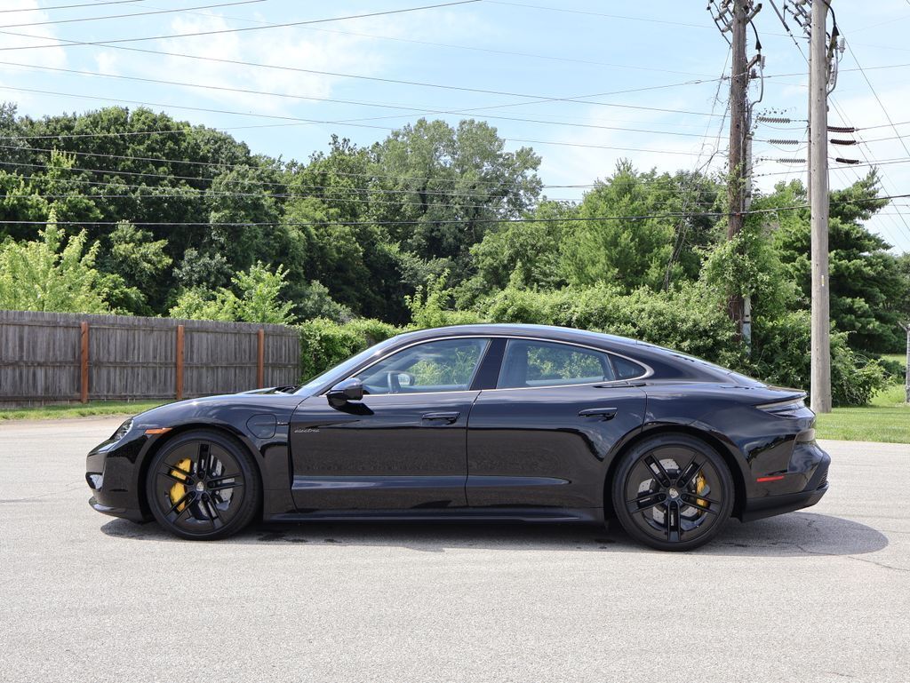 2026 Porsche Taycan