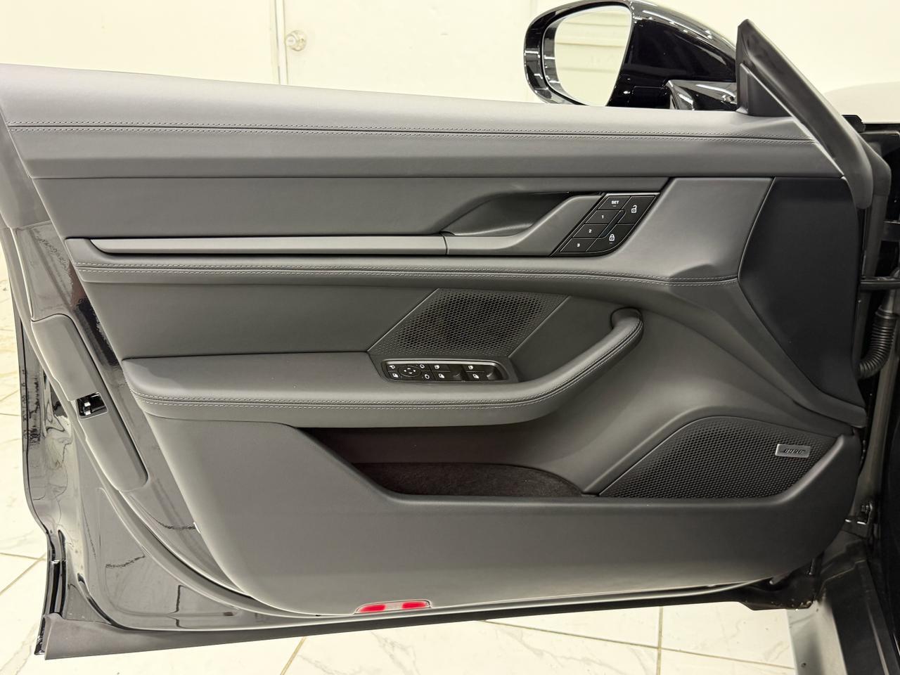 2026 Porsche Taycan 4 Black Edition Newark DE