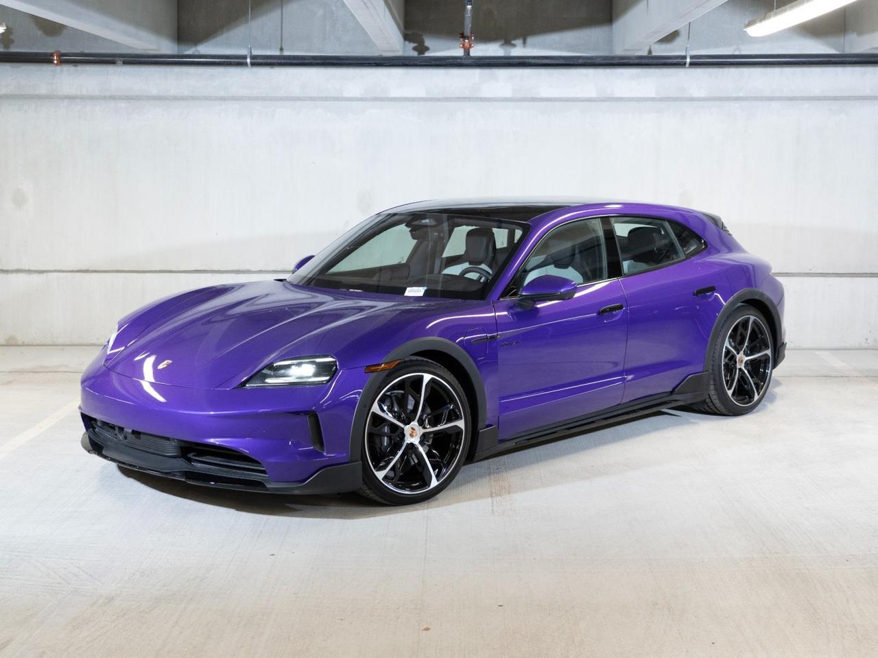 2026 Porsche Taycan 4 Cross Turismo