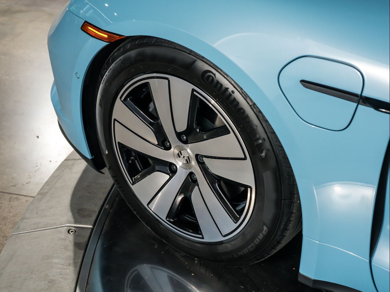 2026 Porsche Taycan 4 Santa Clarita CA