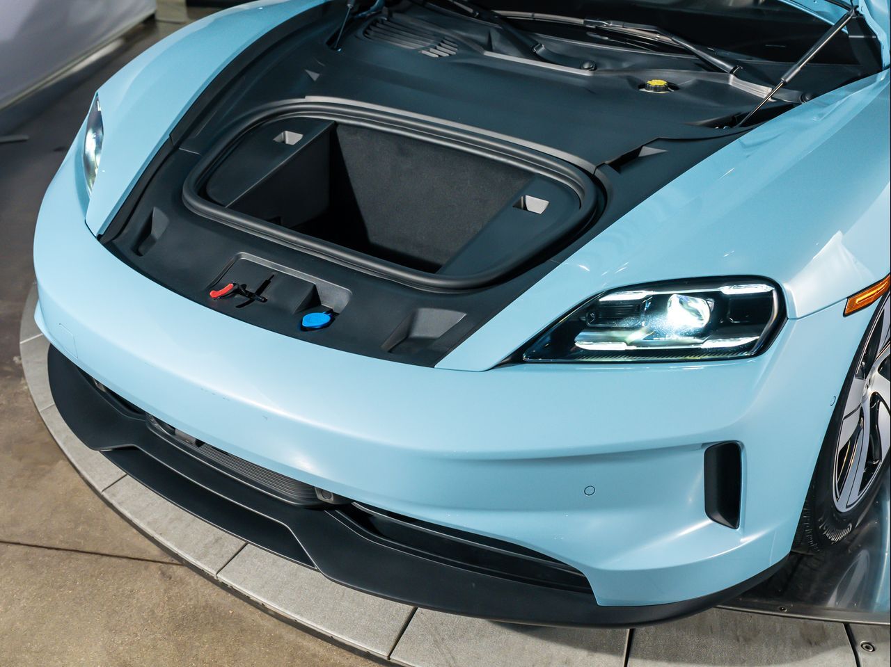 2026 Porsche Taycan 4 Santa Clarita CA
