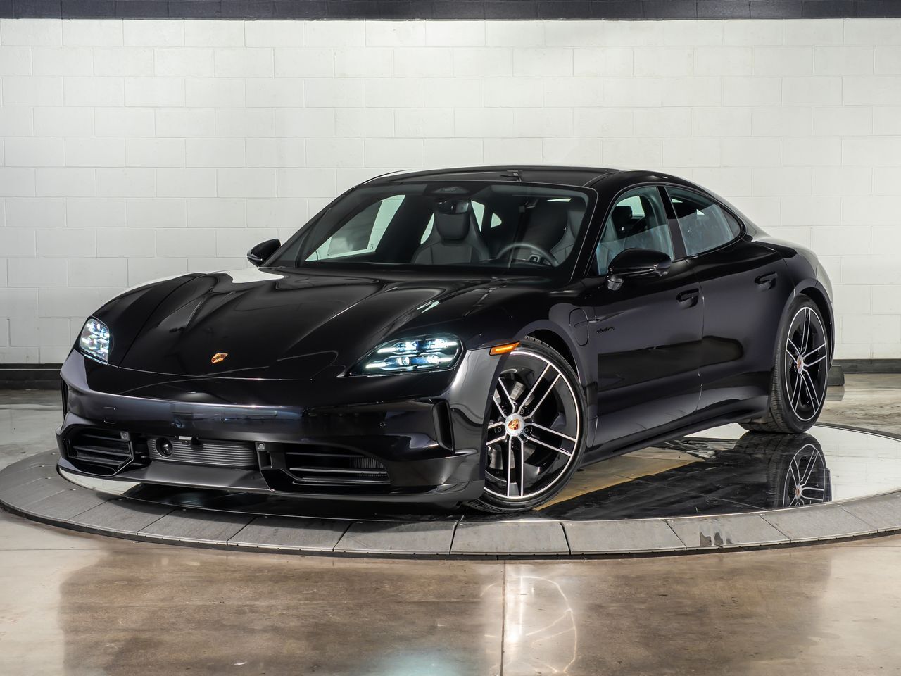 2026 Porsche Taycan 4S Black Edition