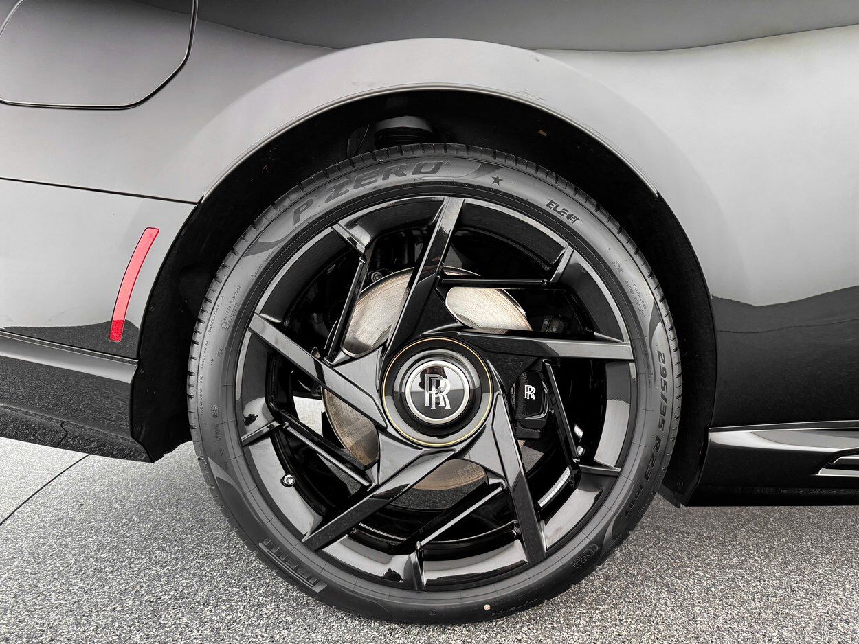 2026 ROLLS-ROYCE SPECTRE BLACK BADGE Bellevue WA