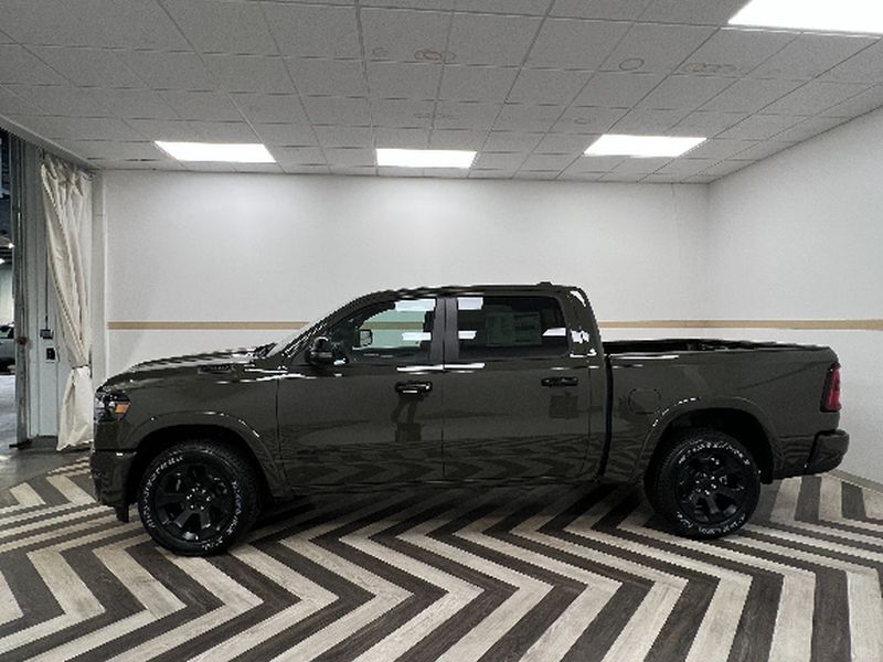 2026 Ram 1500 Big Horn Gasoline