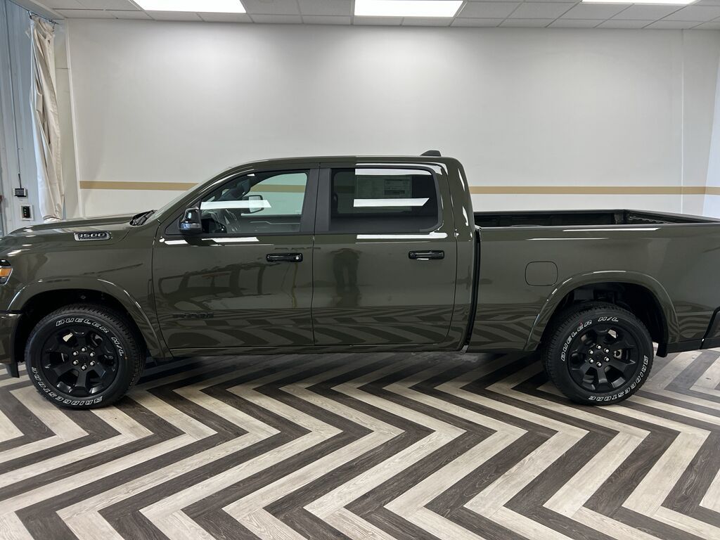 2026 Ram 1500 Big Horn Gasoline