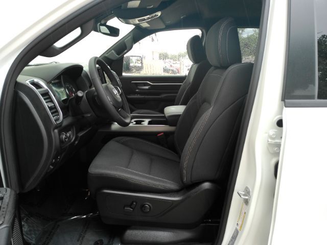 2026 Ram 1500 Big Horn Crew Cab 4x4 5'7 Box Plano TX
