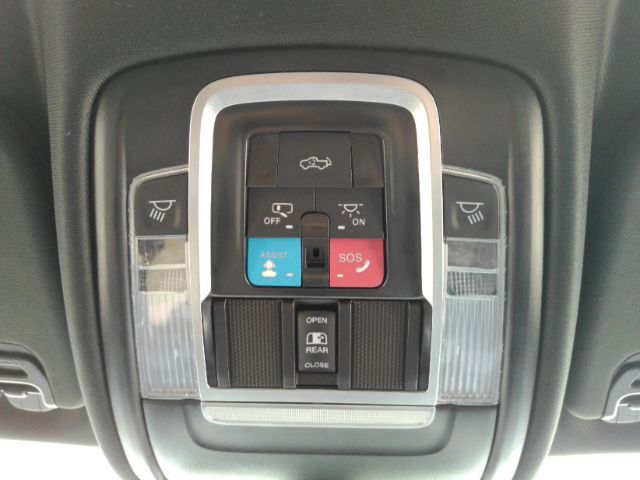 2026 Ram 1500 Big Horn Crew Cab 4x4 5'7 Box Plano TX