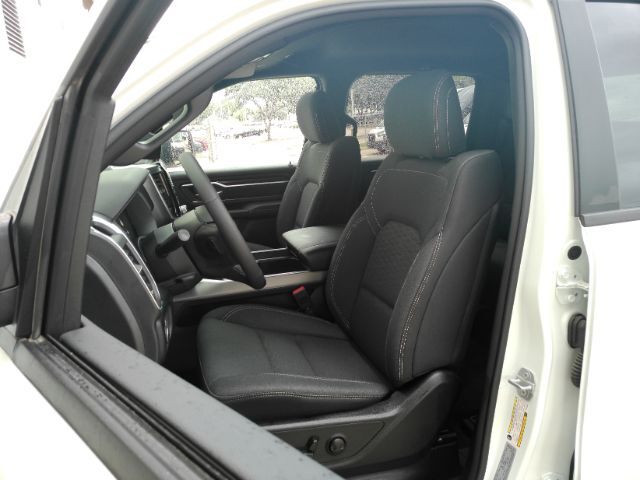 2026 Ram 1500 Big Horn Crew Cab 4x4 5'7 Box Plano TX