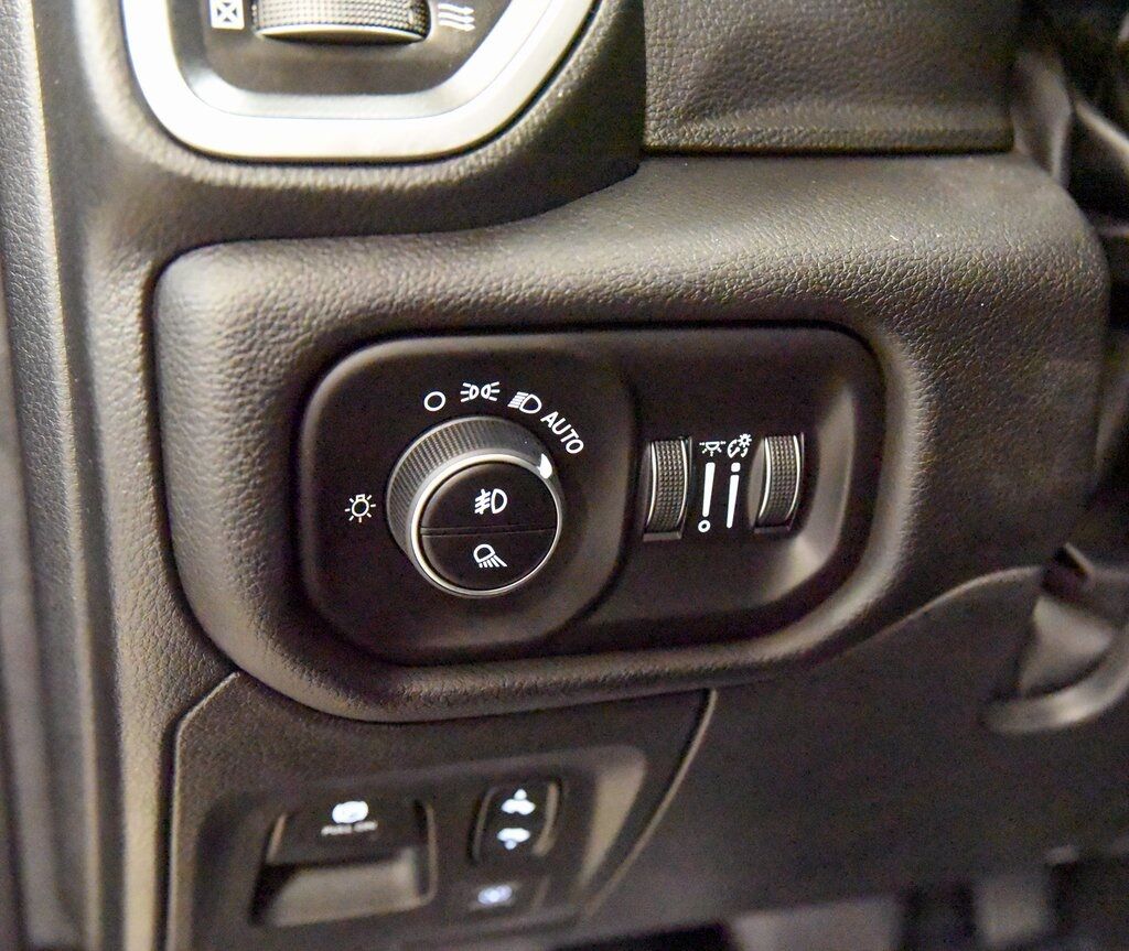 2026 Ram 1500 Big Horn/Lone Star Akron