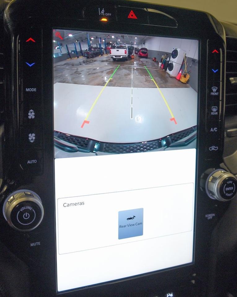 2026 Ram 1500 Big Horn/Lone Star Akron