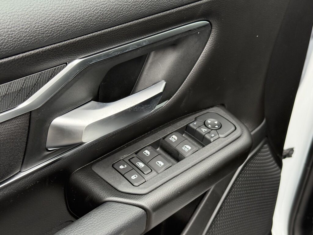 2026 Ram 1500 Big Horn/Lone Star Crestwood KY