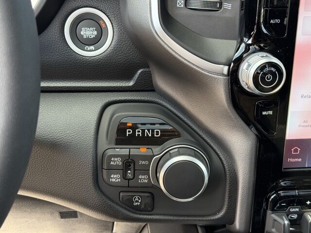 2026 Ram 1500 Big Horn/Lone Star Crestwood KY