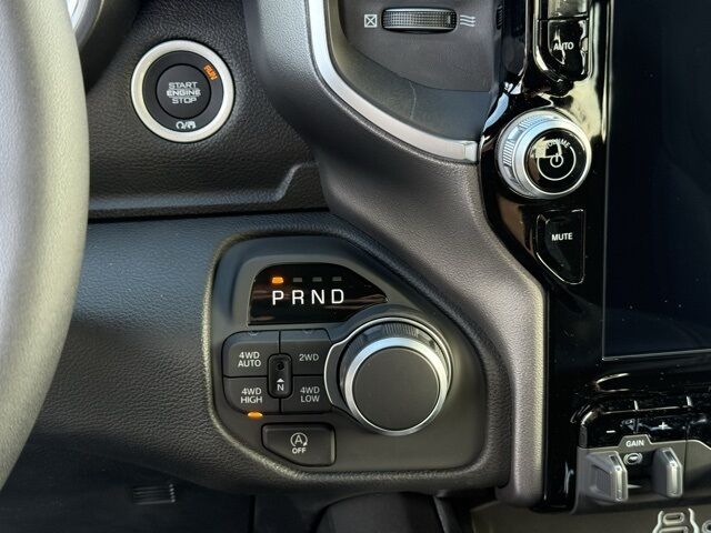 2026 Ram 1500 Big Horn/Lone Star Crestwood KY