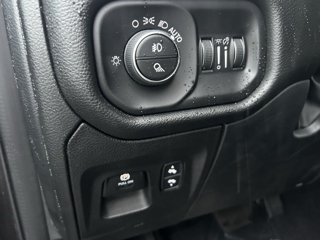 2026 Ram 1500 Big Horn/Lone Star Crestwood KY