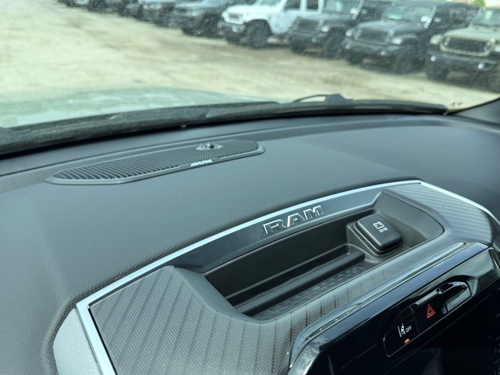 2026 Ram 1500 Big Horn/Lone Star Crestwood KY