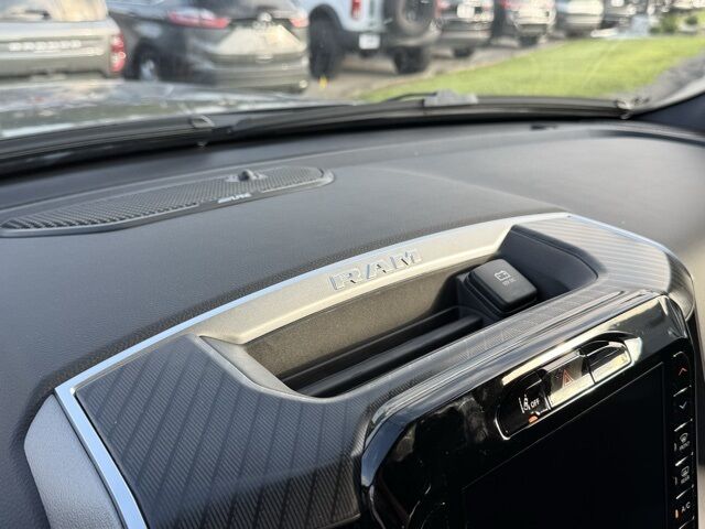 2026 Ram 1500 Big Horn/Lone Star Crestwood KY