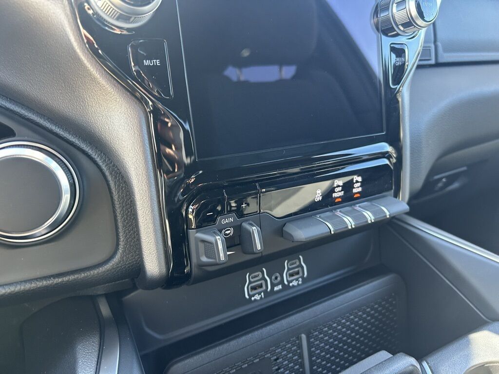 2026 Ram 1500 Big Horn/Lone Star Crestwood KY