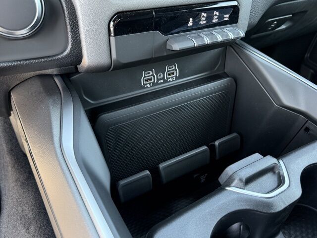 2026 Ram 1500 Big Horn/Lone Star Crestwood KY