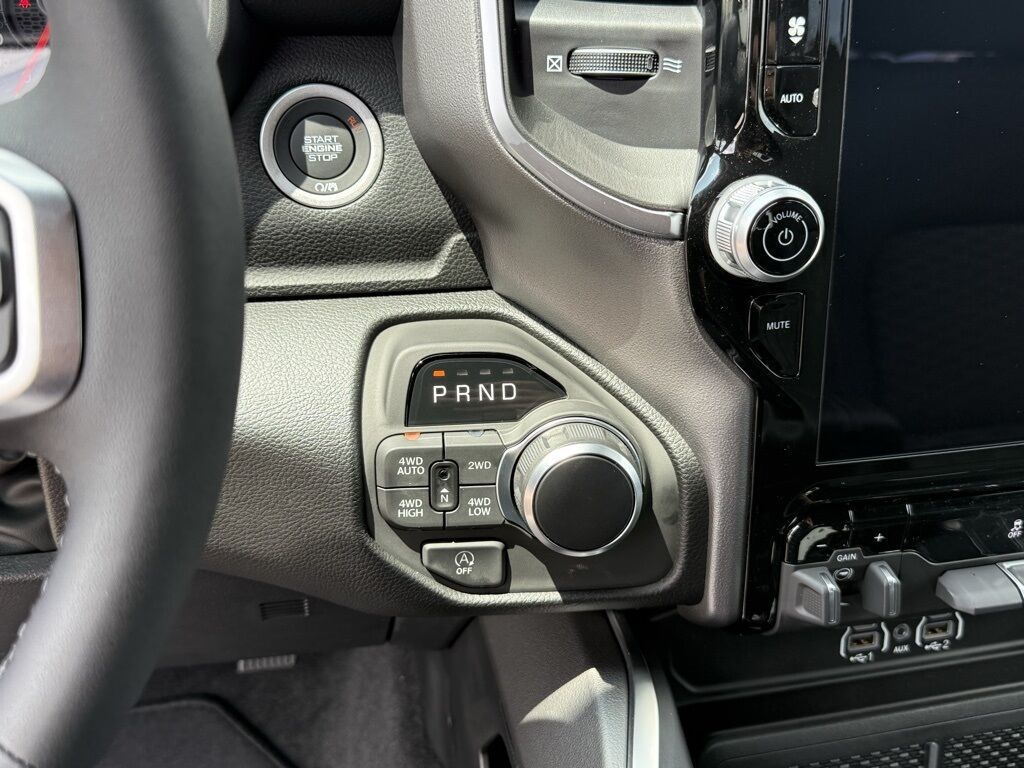 2026 Ram 1500 Big Horn/Lone Star Crestwood KY
