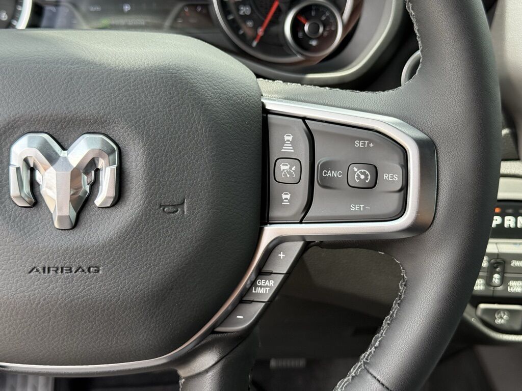 2026 Ram 1500 Big Horn/Lone Star Crestwood KY