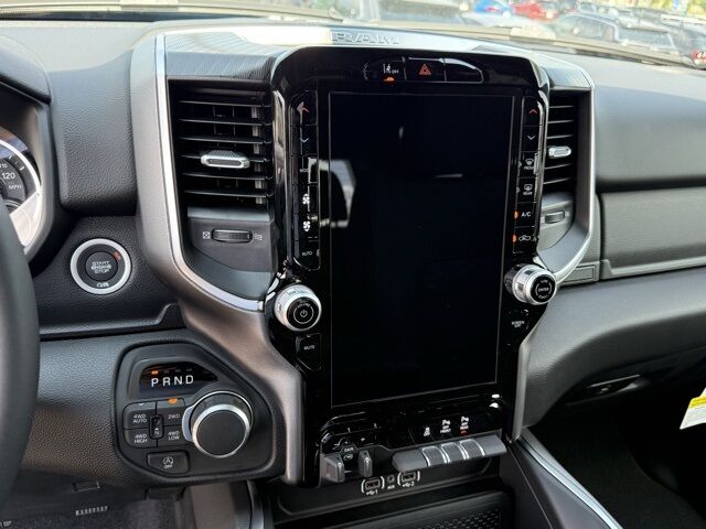 2026 Ram 1500 Big Horn/Lone Star Crestwood KY