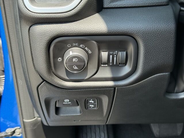 2026 Ram 1500 Big Horn/Lone Star Crestwood KY